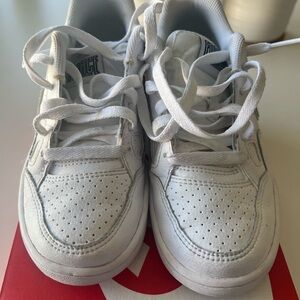 Nike White Leather Sneakers Classic Style